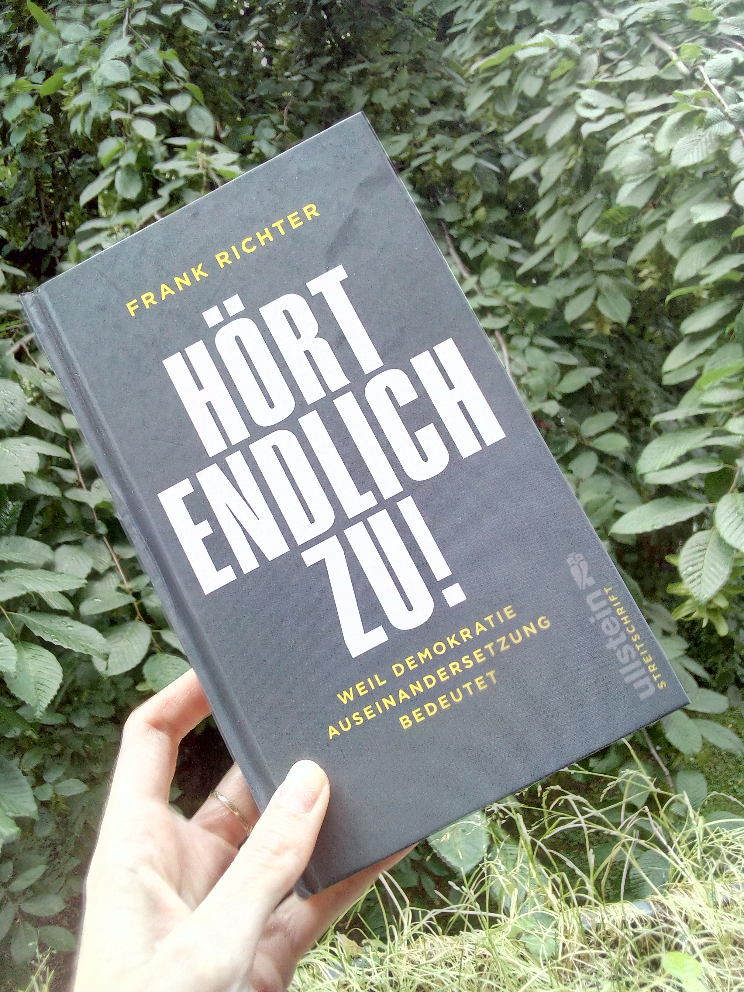 [Rezension] Ist das nun Auseinandersetzung? - "Hört endlich zu" von Frank Richter