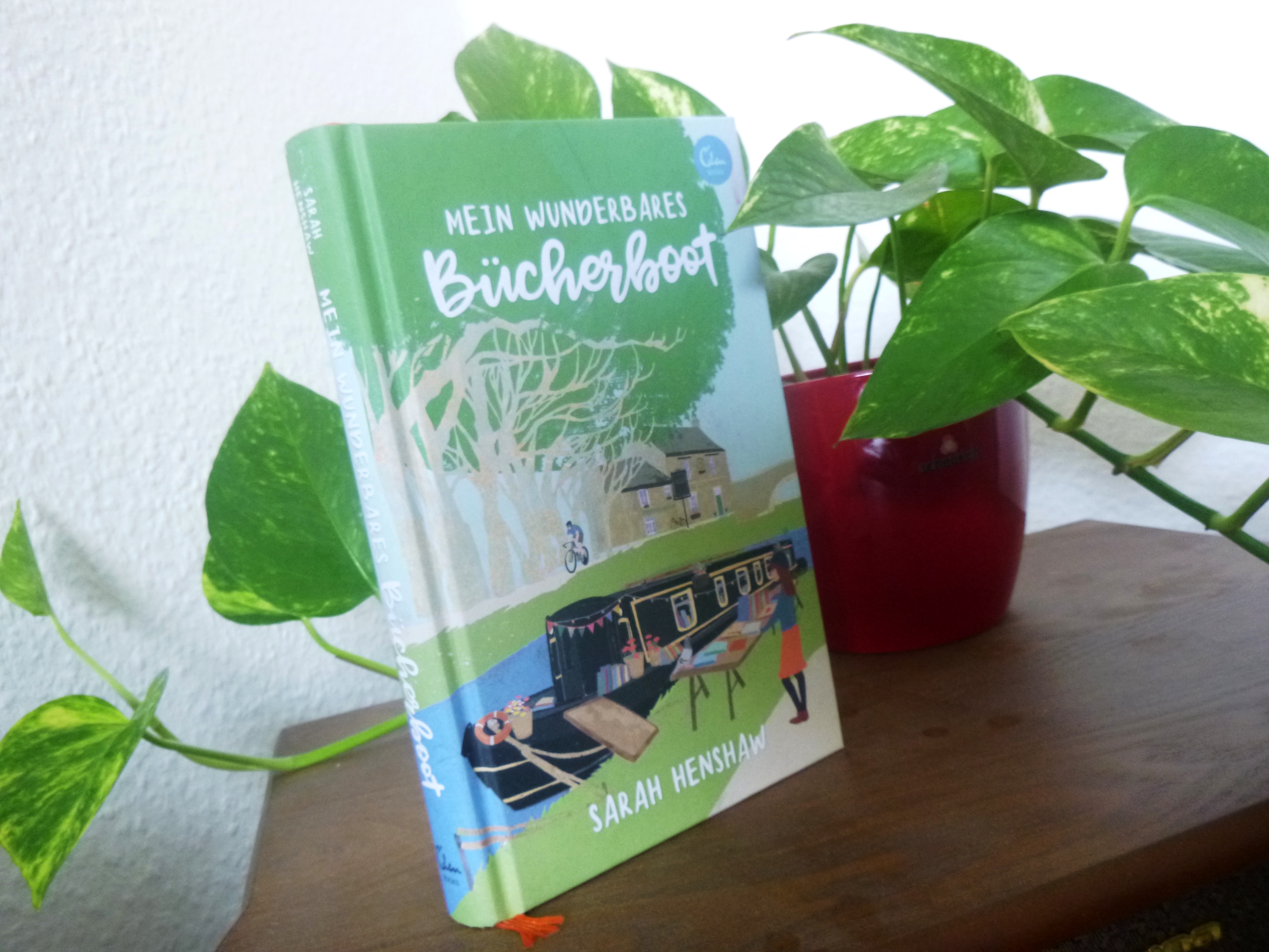 [BücherinBüchern] Von einer Reise voller Geschichten: "Mein wunderbares Bücherboot" von Sarah Henshaw